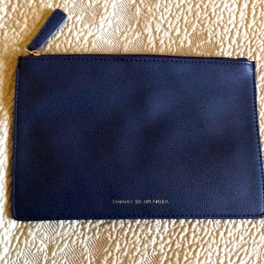 Tommy Hilfiger makeup bag